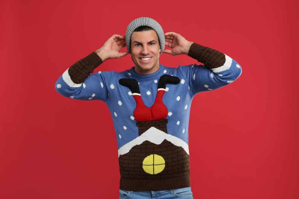 Ein ugly Weihnachtspullover für Herren (depositphotos.com)