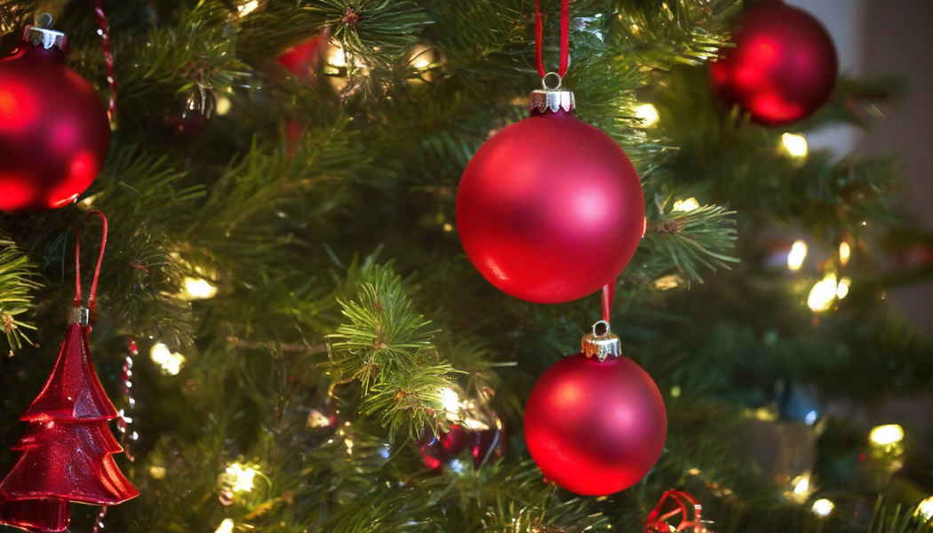 Christbaumkugeln in Rot (NF)